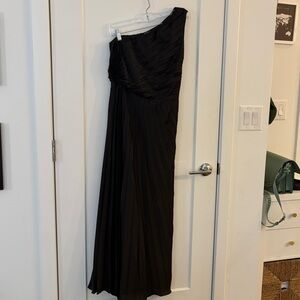Abercrombie & Fitch Black One-Shoulder Dress